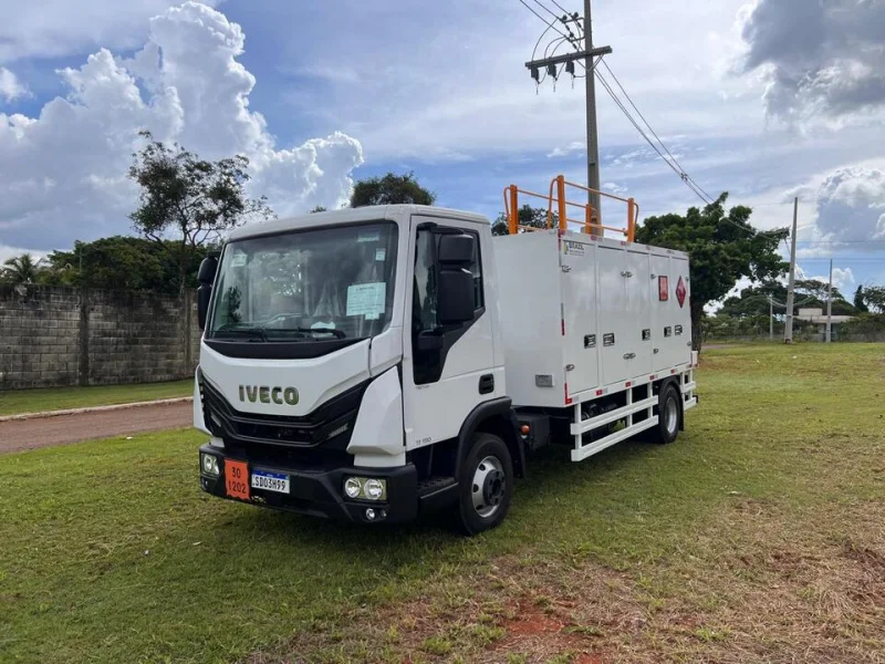 Caminhão meloso em Goiânia