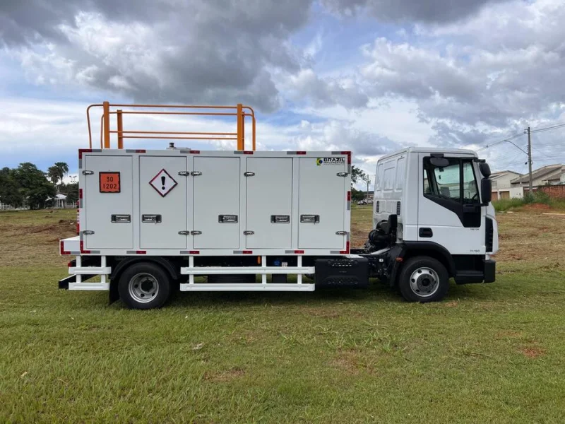 Fabricante de caminhão comboio em Goiás