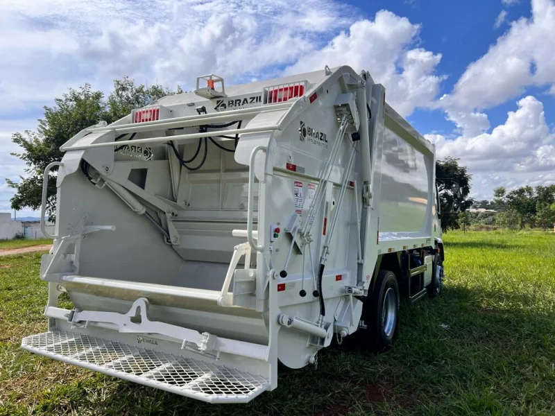 Orçamento de compactador para meu caminhão